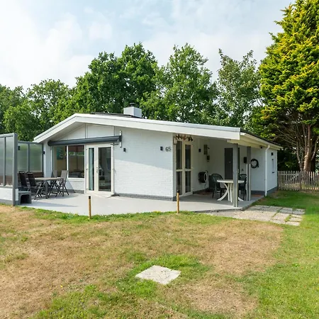 Holiday home In Sint Maartenszee *
