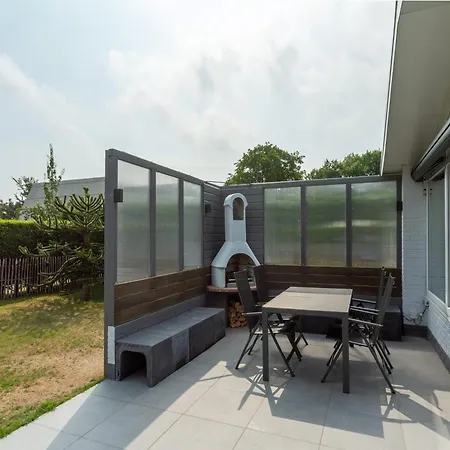 In Sint Maartenszee Holiday home *