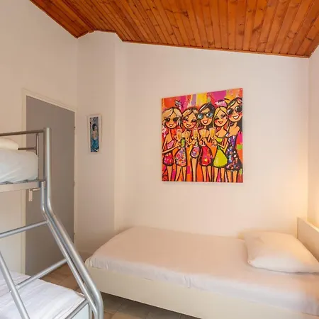 Holiday home In Sint Maartenszee *